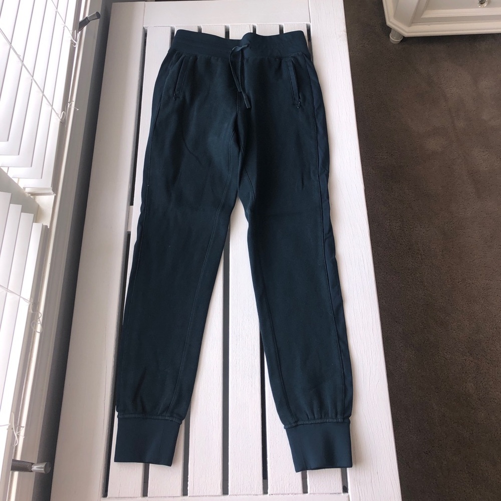 Lululemon joggers